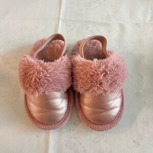 Cat & Jack Pink Furry Kids Slippers